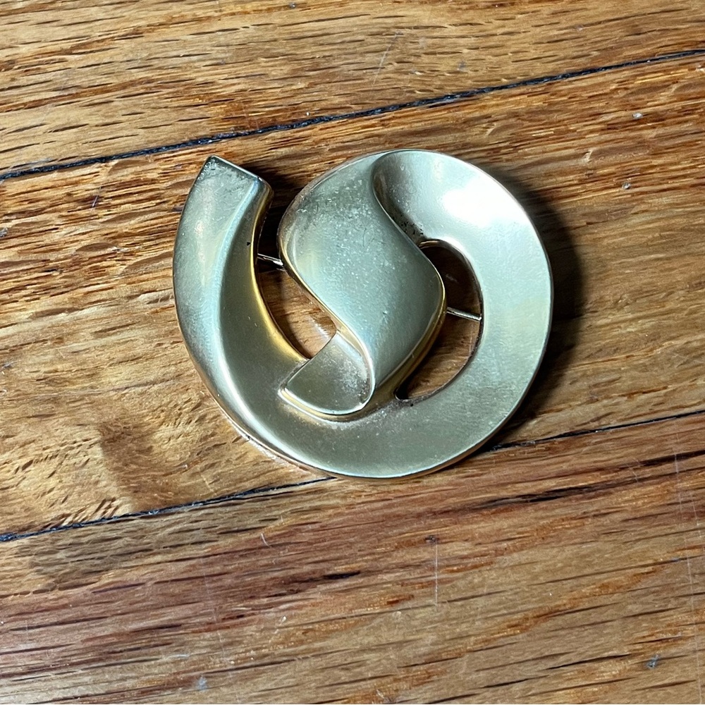 gold broach